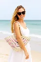 20250715_1238_Stylish Beach Purse_remix_01k06q0p93e0cvg85896xfpwd4.webp